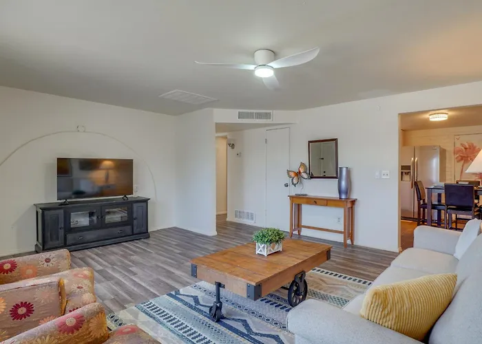 Hike, Golf & Dine: Retreat W/ Mtn Views! *