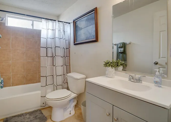Hike, Golf & Dine: Retreat W/ Mtn Views! * Tucson